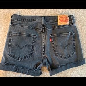 Levi Cut Off Shorts